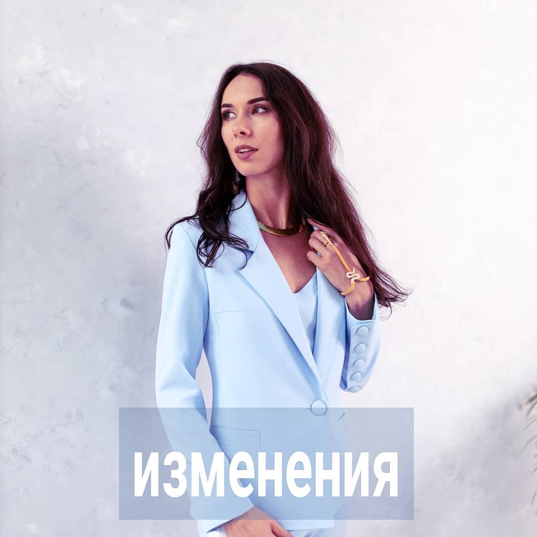 К необходимости трансформации личностных настроек люди приходят в разные периоды жизни. Кто-то раньше - и тогда у него больше шансов успешно реализоваться в разных сферах.
⠀
Кто-то позже - и тогда ему приходится разгребать последствия тех настроек, которые у него были до этого.
⠀
Если вам  35 + и вы только открыли для себя тему настроек, обнаружили, что они у вас не очень во многих аспектах, приготовьтесь, что изменения вам будут даваться сложнее.
⠀
Нередко в паре, и у одного супруга, и у второго, настройки не очень. Если в начале отношений влюблённость сглаживала углы, то со временем плохие границы обоих партнёров уродуют их контакт. Оба в этом обвиняют друг друга, каждый думает, что его вклад в отношения больше, чем второго, и что для наступления счастья второй должен измениться.
⠀
Если бы хоть один из партнёров осознанно подошёл к выстраиванию себя, то ситуация в отношениях улучшилась бы.
⠀
Когда вы приходите на консультацию, то мы работаем со сложившимся дизайном ваших настроек. Смотрим, каких навыков вам не хватает, лепим с нуля то, что должно было быть у вас выстроено давно, но по каким-то причинам упущено.
⠀
В контексте вашего брака, можно детально рассмотреть, как функционируют настройки. Если отношения пока не дошли до стадии взаимной ненависти, отвращения, то их можно перестроить до мирных, неконфликтных, затем до относительно приятных. И этот процесс вы можете запустить в одностороннем порядке, не привлекая партнера к дополнительным разговорам, выяснениям отношений.
⠀
Но, когда отношения достаточно давно кривые и косые, вам начинает казаться, что для вашего партнёра слишком жирно будет, если вы резко станете с ним более уважительно общаться, решите замечать его потребности, прекратите наступать на его границы, уберёте свои претензии.
⠀
Вам бы хотелось, чтобы он первый это сделал по отношению к вам. Тогда уже и вы готовы совершить встречный шаг. А если первый шаг делаете вы, то хочется немедленной отдачи, быстрых результатов, гарантий, что второй оценит и пропорционально или больше начнёт вкладываться в вас.
⠀
ПРОДОЛЖЕНИЕ ПОСТА В КАРУСЕЛИ ⬆️⬆️⬆️